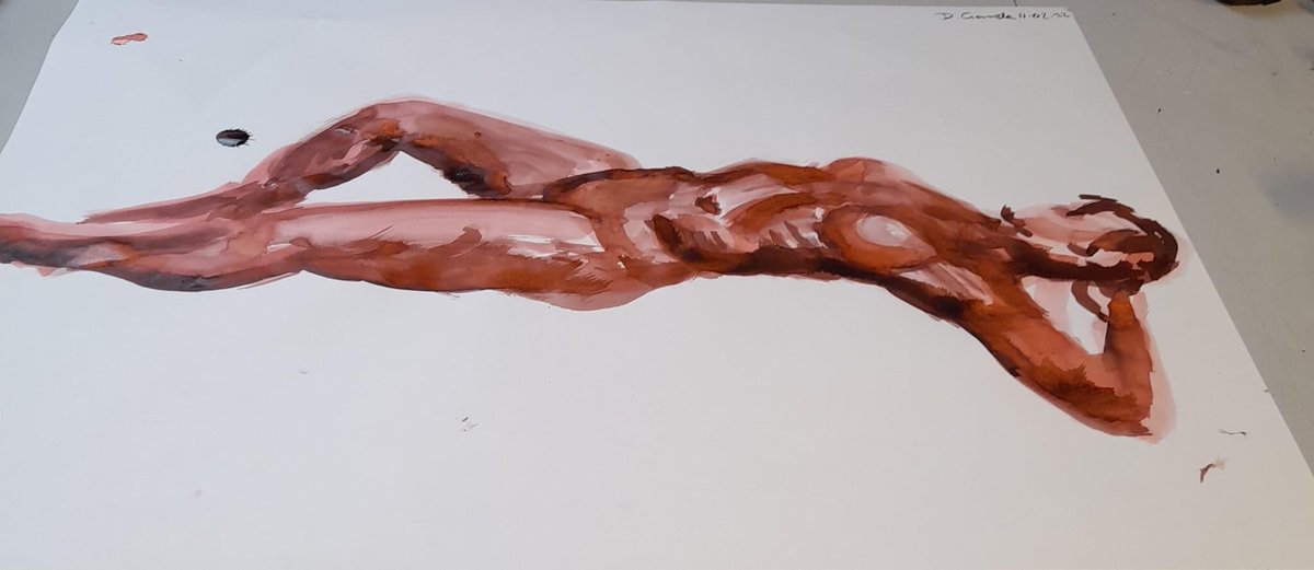 lanie_model's tweet photo. Loving this drawing of my pose by talented student. Good capture and like the co,ours too.  See, I was even made sculptured in clay by HND students’, 3D effect.  #laniemodel #lifedrawing #claysculpture, #lifeart #recliningpose #3dpose #artistsmodel https://t.co/ENLBNr3TvU