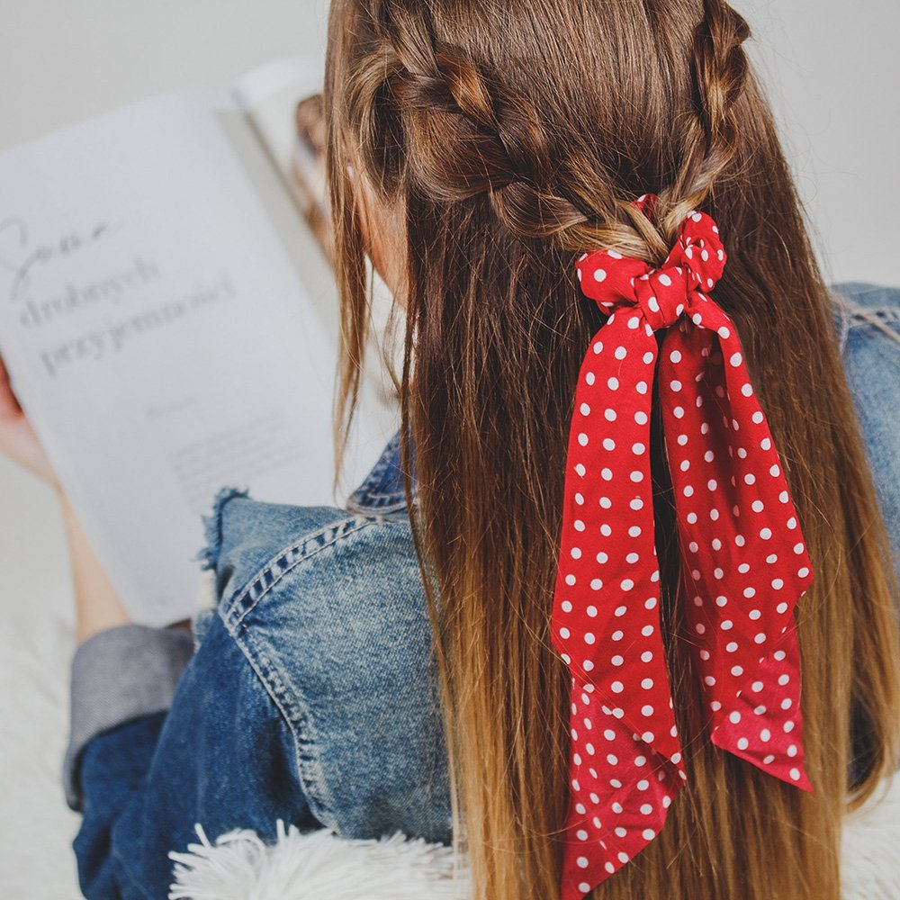 headband_fr's tweet photo. Un petit avant goût de printemps avec notre chouchou foulard à pois rouge >> https://t.co/bAhOLXQmn1 https://t.co/H2bIJMOhvT