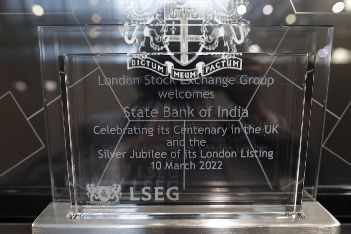 sbi_uk's tweet photo. Chairman of State Bank of India @TheOfficialSBI, Mr Dinesh Kumar Khara opened the London Stock Market today

#SBIUK #LSEG #Londonstockmarket https://t.co/dZyDyidoPB