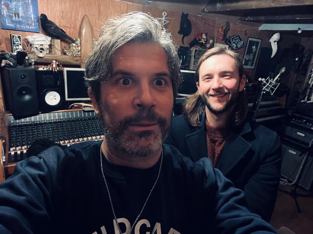 tombrightmusic's tweet photo. Thatโs album 3 done. Always an honour with @EdHarcourt at the production wheel. A brilliant, beastly few days! ๐บ
#AlbumThree https://t.co/mCnFm38KKG