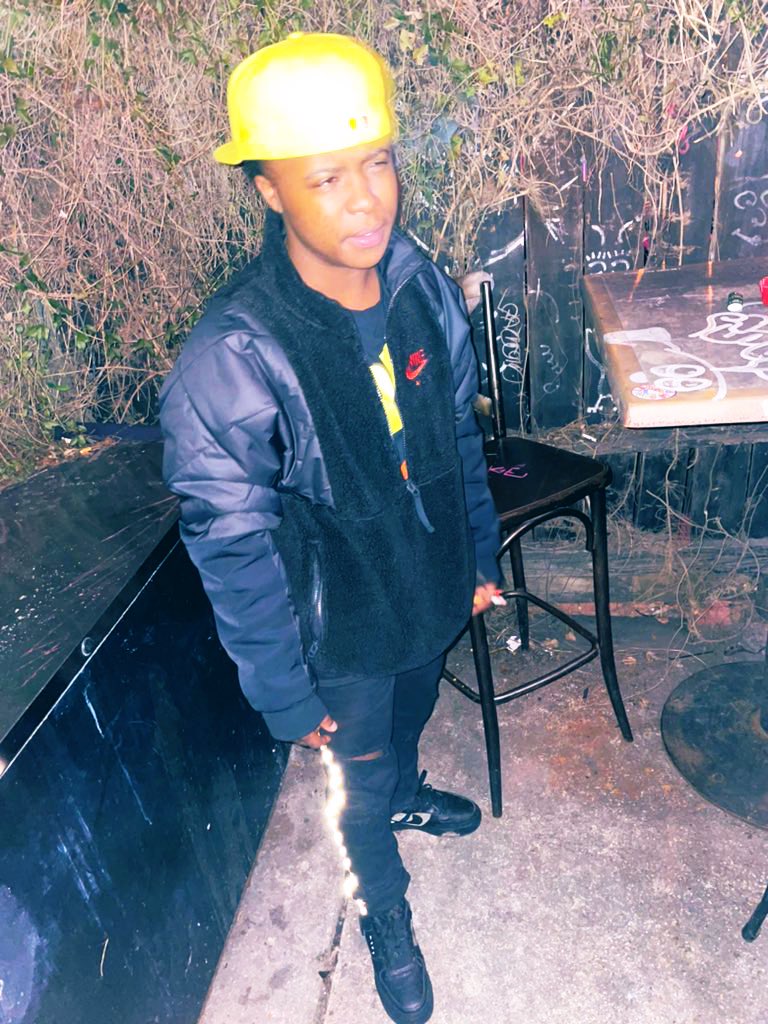 poppaaTEZ's tweet photo. #transmanthirstday 🏳️‍⚧️ #transmanthirstdae https://t.co/GOfaKcWu8V