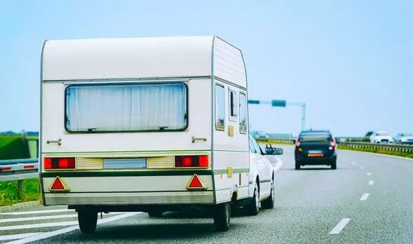 Caravanwise's tweet photo. After years of electric cars not being suitable for towing caravans, Select Car Leasing have said that the new models advanced technology means that newer EVs can be used! You can read more here https://t.co/Cjc7w3nNNY #caravanning #towing #holidays #staycation #electricvehicles https://t.co/hwFkpEGx0g