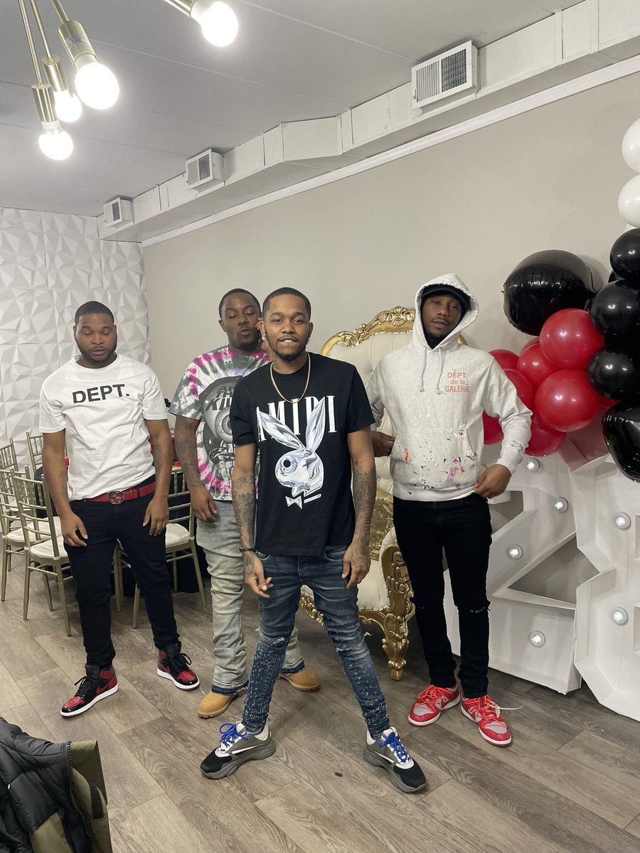 agwuyoungmoney's tweet photo. They Stopped When The Elevators Broke 🛠⚙️ But We Still Came Up 💰💰 https://t.co/plXp0m0KXe