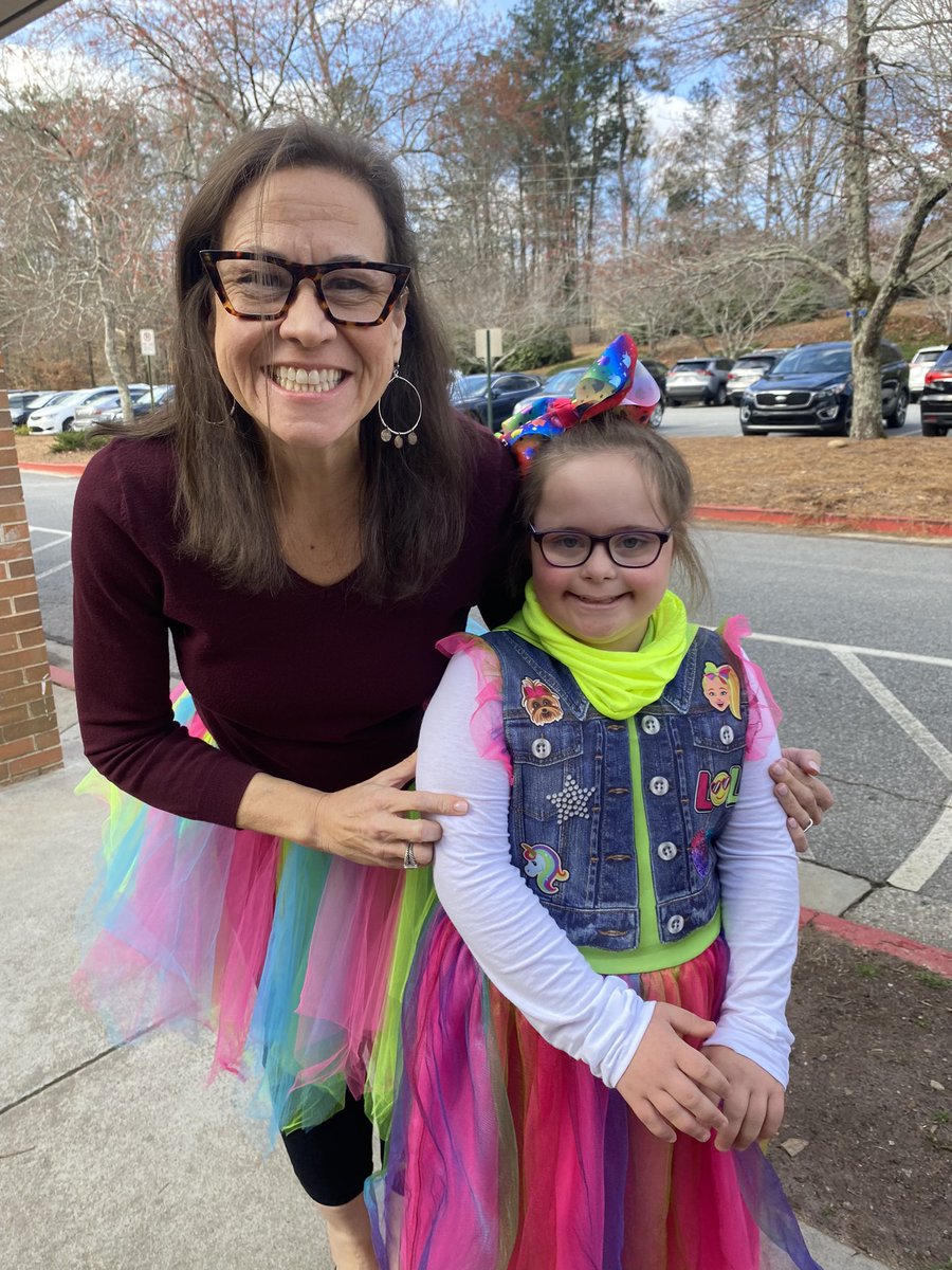 MPE_Mustangs's tweet photo. Twinning for the bright future! #SEC_ECW @FCS_SEC https://t.co/dJW6qKDcMK