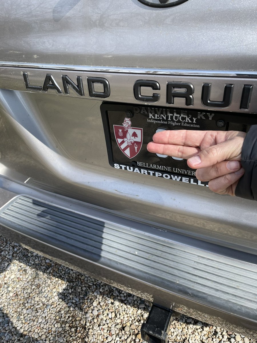 billyfray's tweet image. #buknightsmbb #bellarmineu NCAA tourney rules need change! I didn’t attend B —but I’m rockin’ the plate to support them! Congrats Knights! #ncaabasketball #NCAATournament