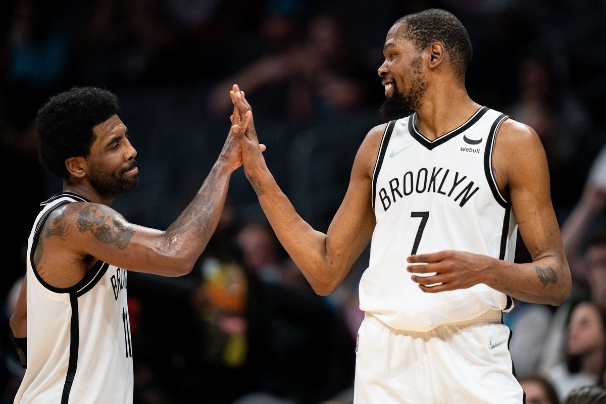 BrooklynNetcast's tweet photo. 7/11 plays basketball today 🏀 https://t.co/MsPviiUVTm