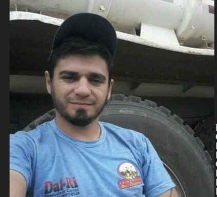 GFiuza_Oficial's tweet photo. Cássio Machado é mais um trabalhador q tomou vacina de covid e morreu. Saudável, 32 anos. Se vacinou e passou a sentir dores no peito. Em 12 dias estava morto (parada cardíaca). Ninguém investiga. E tiranetes como João Dória e Eduardo Paes seguem exigindo o passaporte da vergonha https://t.co/2Cbo422ea7