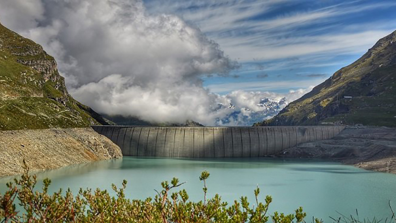 Salidas profesionales de la Ingeniería Civil ingeniatte.es/ingenieria/sal…
