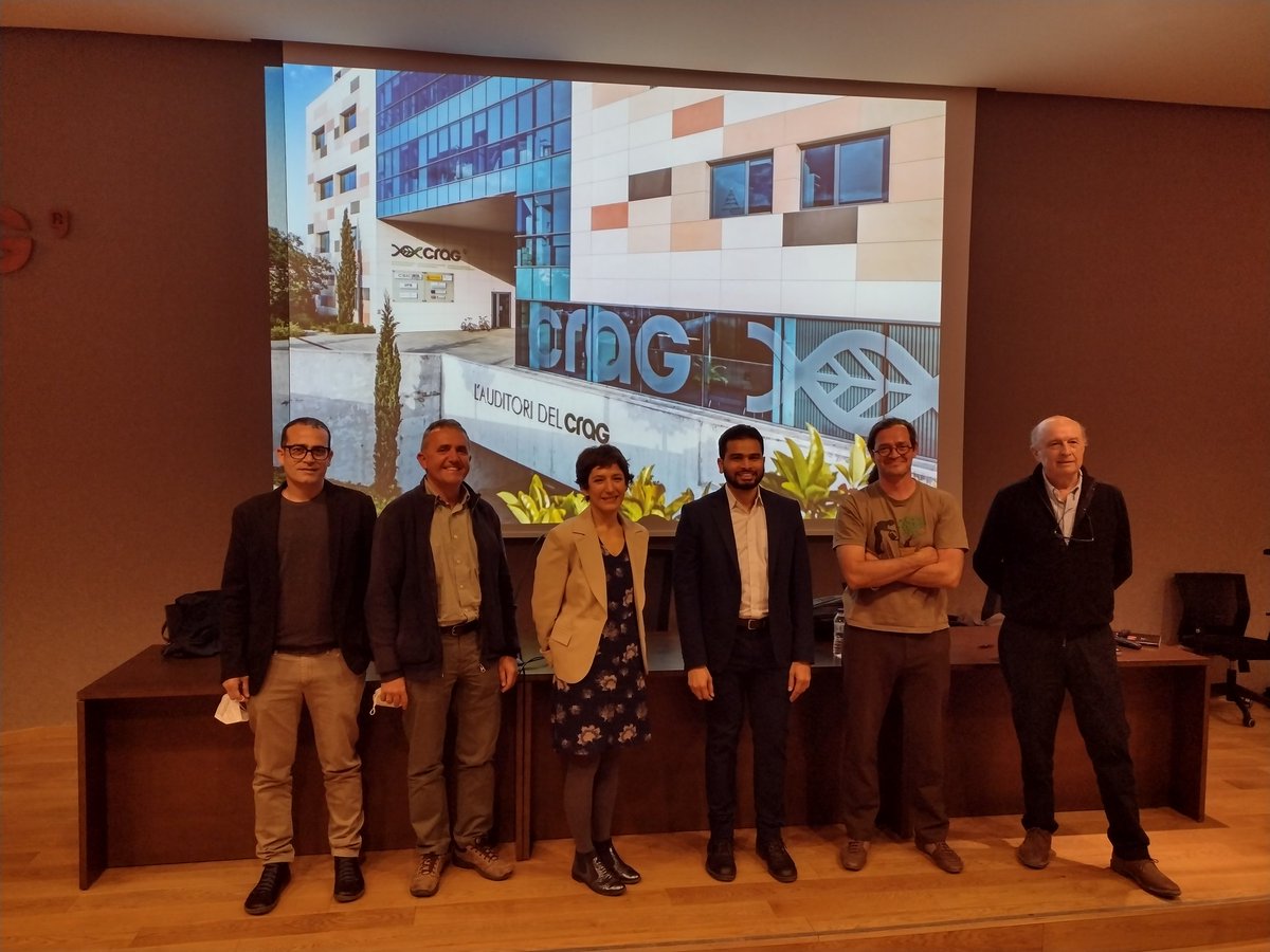 Congratulations Dr Kalluri!!! Well done 👏 and also for your supervisors Pere Arús and Iban Eduardo <a href="/navnkalluri/">Naveen Kalluri</a> @Prebreeder @CRAGENOMICA <a href="/irtacat/">IRTA</a>