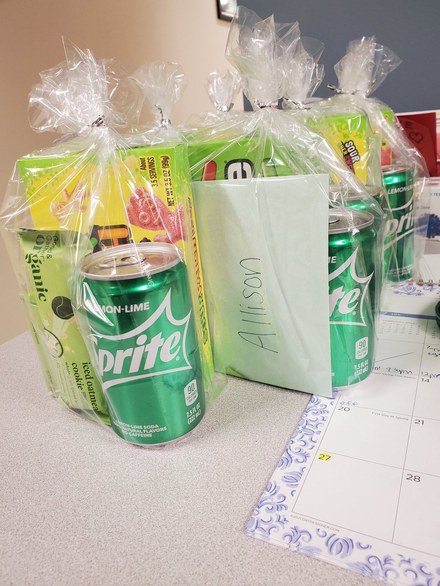 Celebrating my Drive Up Team for coming back GREEN for Drive Up wait time WTD &amp; MTD! YTD, we are coming for you! 
#0673 #settingstandards #DriveUp 
#Service&amp;Engagement 
<a href="/VsSullivan/">Veronica Woods ❤️</a> <a href="/Hollyc241/">Holly</a> <a href="/ShereeHalsey/">Sheree Halsey</a> <a href="/Rochelle_1114/">Rochelle</a>