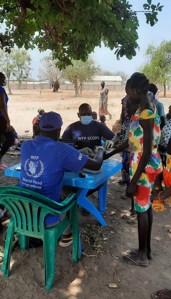 JalalWFP's tweet photo. It’s 44°C in #Kuajok today but the SCOPE registration continue at full speed.

The team’s hard work will enable migrating over 28,000 people in #Warrap to CBT.

Bravo to SCOPE team for their commitment and determination. 
#SSOT https://t.co/jDs0xO1EKM