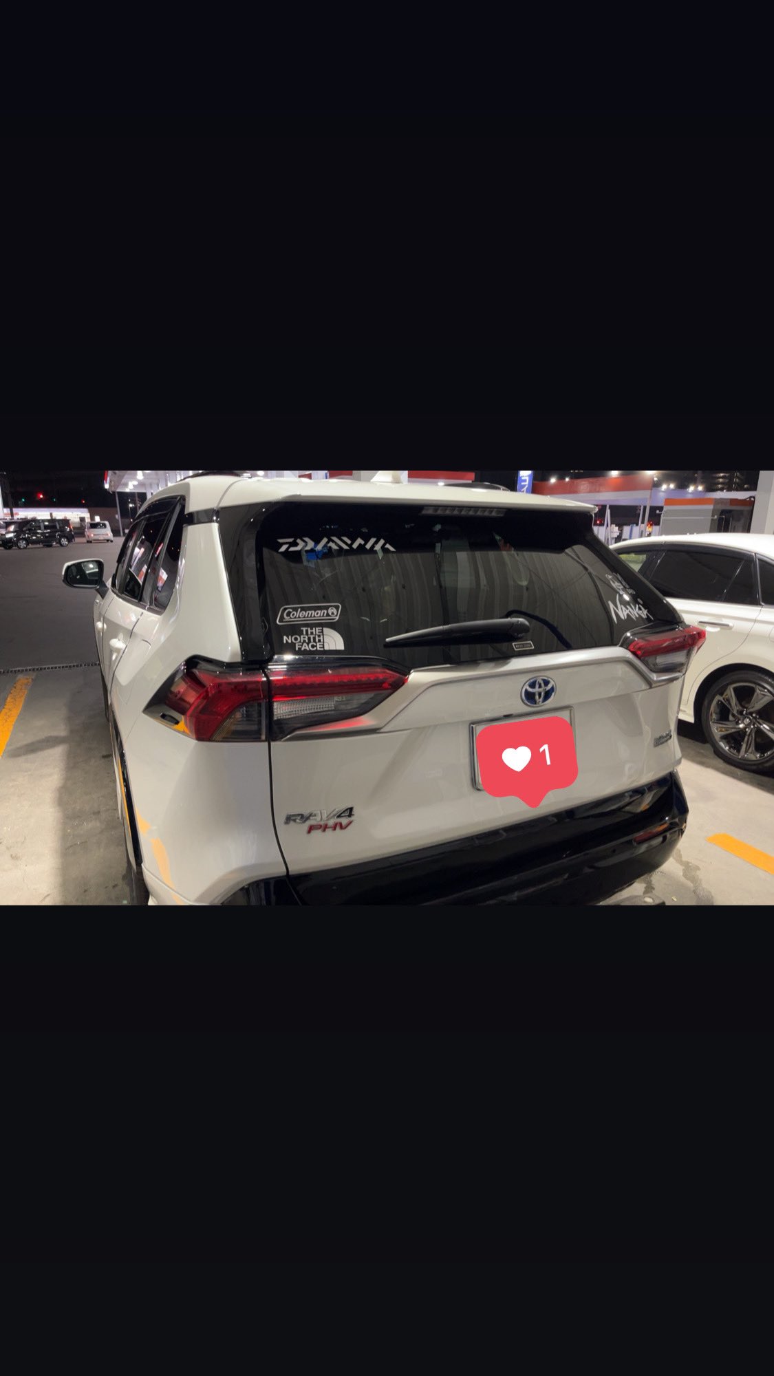 Tetsu Rav4phv Daiwa 釣り キャンプ ステッカー 車 洗車 久しぶり洗車した ダイワの ステッカーも貼ったんだけど ちょっと斜め 笑 その下にシマノのステッカーも貼る予定 T Co Vaysowl6dt Twitter