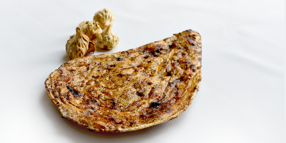 Indian_Accent's tweet image. Black garlic naan from our #breadbar…best paired with dal moradabadi or black dairy dal #inventiveindian #indianaccent #delhi