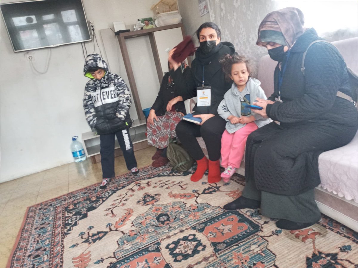besikkayama's tweet photo. Üye çalışmaları esnaf ziyaretleri aile ziyaretlerine devam ediyoruz
Durmak yok yola devam

@RTErdogan 
@hakanhanozcan 
@Fatih__Bildik 
@akaltindag https://t.co/IQ80DYAW0f