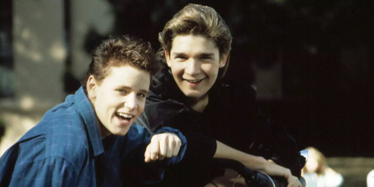 Kimbumberg10's tweet image. I love seeing photos of you two smiling together ❤️ Forever R.I.P Corey #REMEMBER222 #RIPCOREYHAIM
