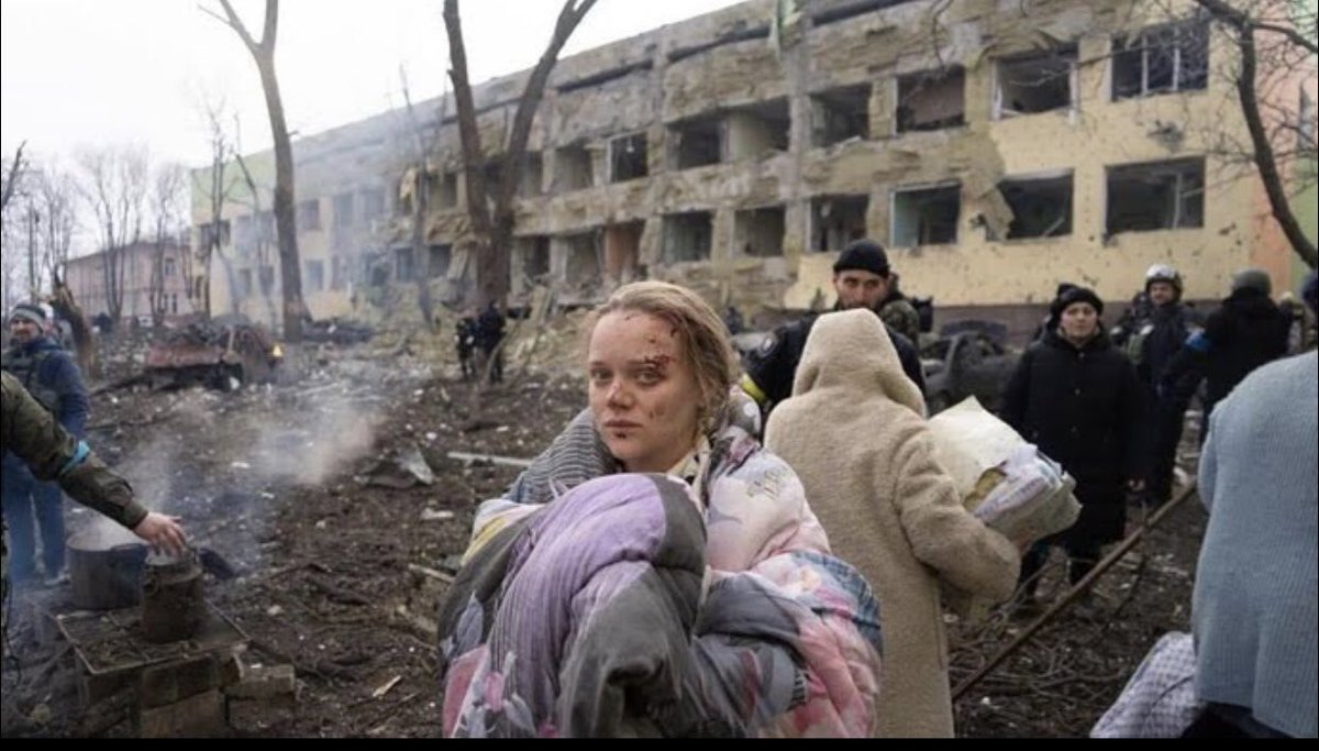 DosukMaria's tweet photo. 71 children died at the hands of Russian soldiers. More than 100 wounded. What are the children guilty of, they also pose a threat to Russia?#StopPutin #NoFlyZoneUA #StopRussianAggression https://t.co/EG9yVslwAQ