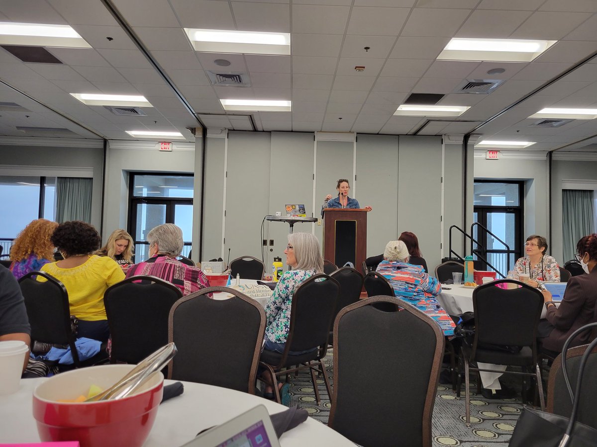 KelliGCarr's tweet photo. Listening to Rosie and Jackie tell us all about Making! I am so grateful I agreed to get up early and Make! @MsRosie_library #SCASL22 https://t.co/WerfXLD4o8
