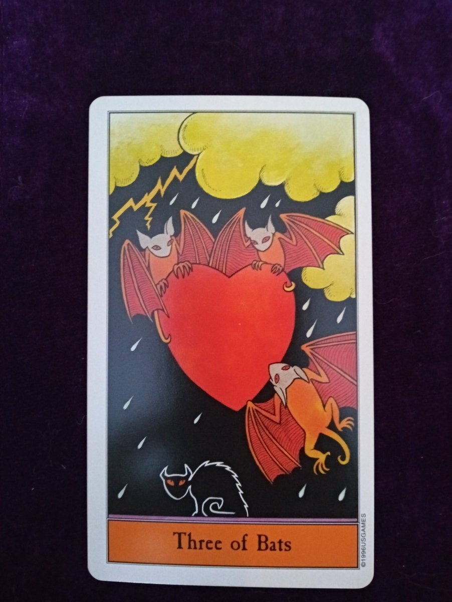 tigerlex333's tweet photo. Halloween Tarot Deck.
What is today's energy?
The energy today is like a shield for your heart or for the hearts of others. You're not entirely helpless. The smallest bit of charity can create the biggest wave.
#smallestbit #biggestwave https://t.co/3qK6EMw99K
