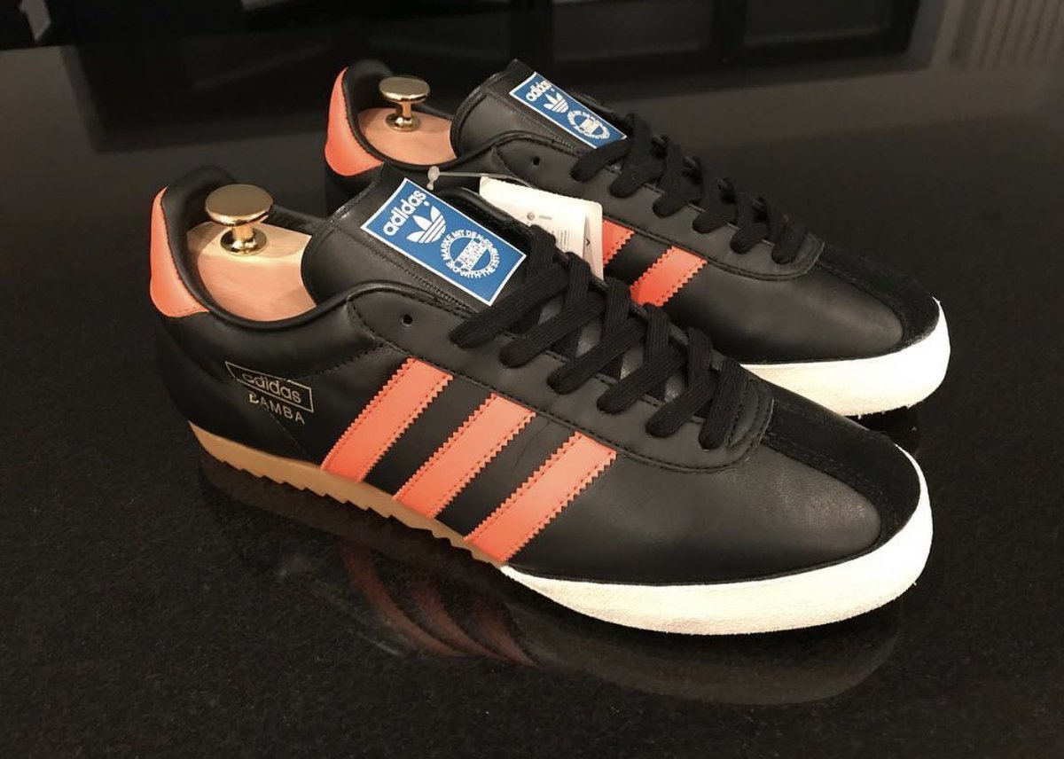 waynetaylor111's tweet photo. Bamba 

#adidasbamba #Adifamily #ShareYourStripes #adidasoriginals @adidasoriginals @adidasonfoot @adiFamily_ https://t.co/ZeQOAKDDiK