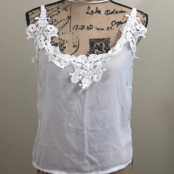 thegomamas's tweet photo. So good I had to share! Check out all the items I'm loving on @Poshmarkapp from @TrinaW86 #poshmark #fashion #style #shopmycloset #oldnavy #vintage #luckybrand: https://t.co/uCcQAQBpsM https://t.co/wI6OWim05h