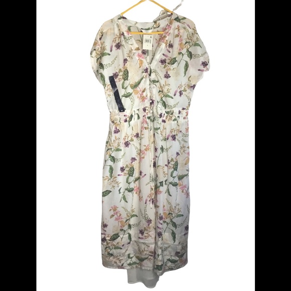 thegomamas's tweet photo. So good I had to share! Check out all the items I'm loving on @Poshmarkapp from @TrinaW86 #poshmark #fashion #style #shopmycloset #oldnavy #vintage #luckybrand: https://t.co/uCcQAQBpsM https://t.co/wI6OWim05h