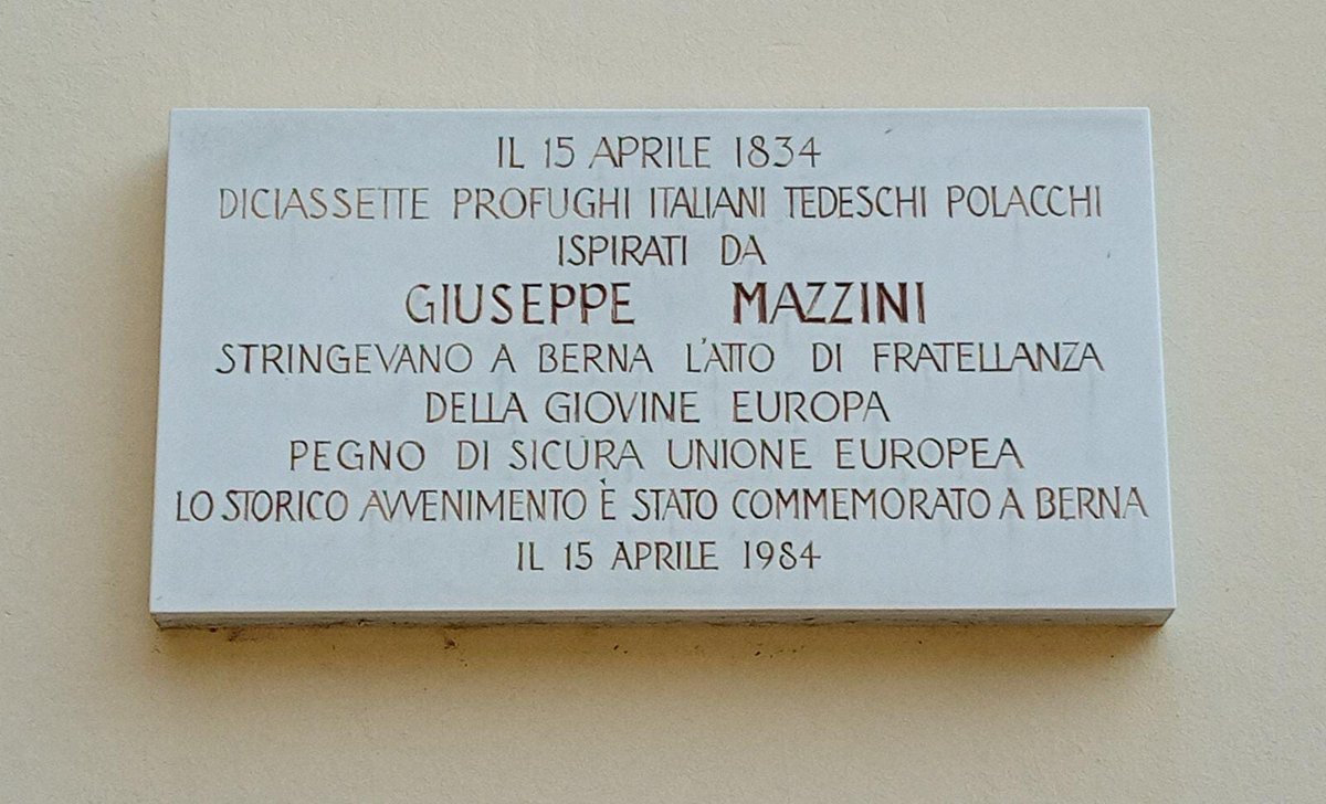 ItalyinCH's tweet photo. A 150 anni dalla morte, l'Ambasciata d'Italia in Svizzera ricorda Giuseppe Mazzini, fondatore a Berna della Giovine Europa nel 1834, difensore della libertà del popolo italiano insieme a tutti i popoli europei. https://t.co/TPT4U182cq