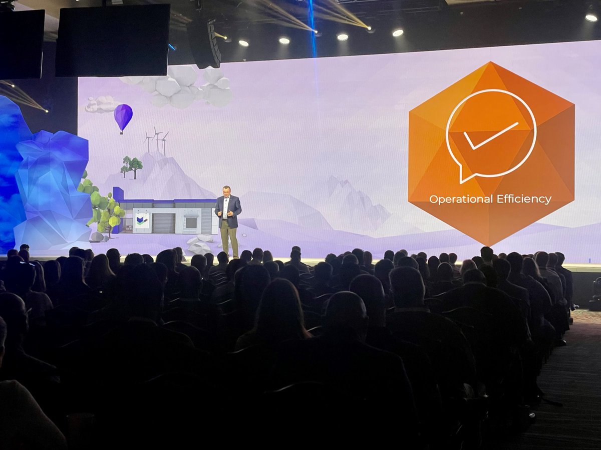 kjones4223's tweet photo. The modern core system of tomorrow is here today. In this keynote, Mike Jackowski, CEO of Duck Creek Technologies summarizes his key takeaways from #Formation22 closes #Formation22 with a challenge and shares the vision for the future and the location of #Formation23! https://t.co/5lGnRuWp2V