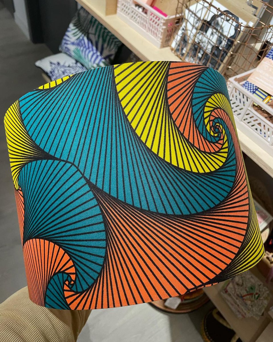 workshopstables's tweet image. Took a flying visit to @solocraftfair  shop in Elephant and Castle last night to see our ‘Novel Tea Lights’ on display. 
Also saw some lovely crafted items that caught my eye!