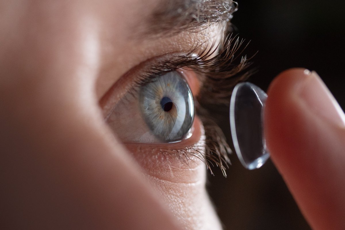 opticadaro's tweet photo. Quines lents de contacte més 🔝😍

👉🏻 Avui us ensenyem les lentilles TOTAL 30 de la marca Alcon, unes lents que utilitzen dues tecnologies patentades per aquesta marca i que per això són tan especials: https://t.co/cd8PgBNsdN