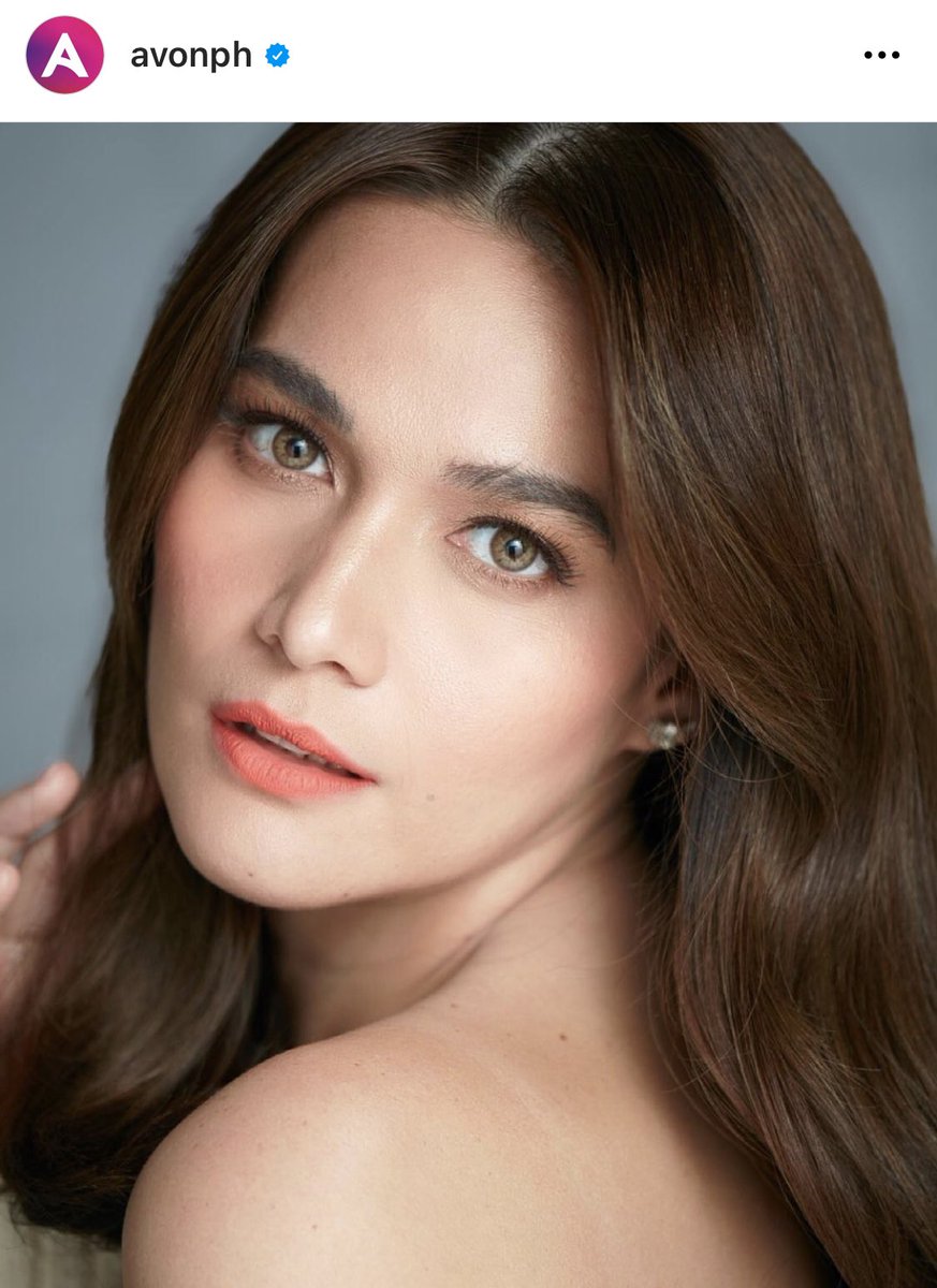 MovieQueenBea's tweet photo. Bea Alonzo for #AvonPowerStay

Happy BEArday Lazada

#LazadaPH10Birthday https://t.co/sQ8RNdS2vU