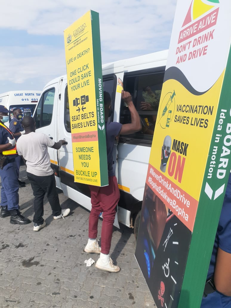 MovingBoardSA's tweet photo. THAT TIME OF THE YEAR IS NEAR.
Brands will be fighting to get a share of Easter Holidays spending from consumers. 
MOTION Advertising Boards 
MOVING BOARD SA IDEA IN MOTION  is here to take your brand Direct to your Target Audience 

#motionadvertisingboards 
#movingboardsa https://t.co/diZcITaEOB