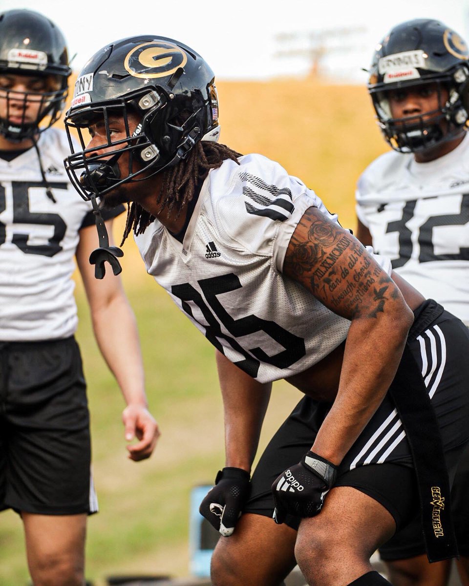 GSUFootball01's tweet photo. Getting better every single day🐅

#GramFam #RaiseTheBar #GMen22 https://t.co/bMio7sTl7S