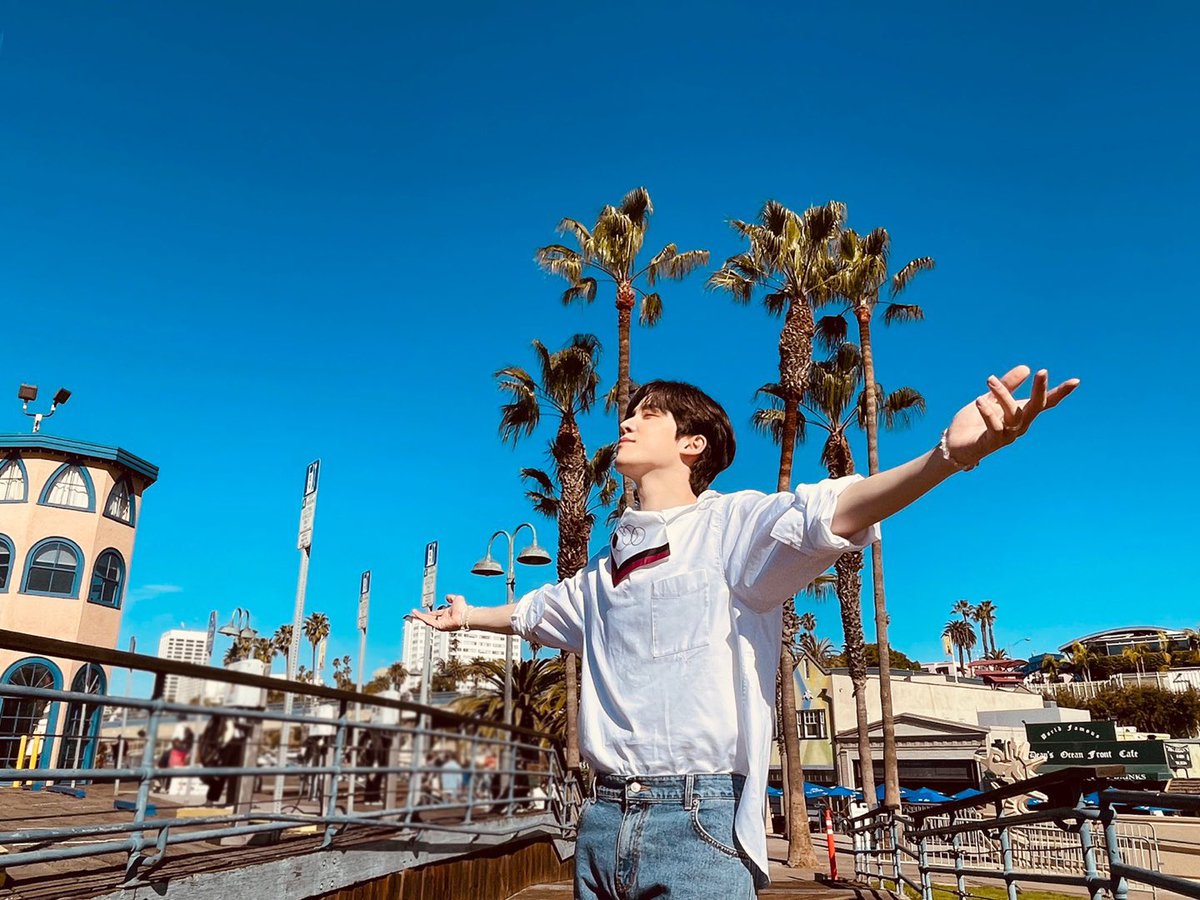 ATZtrans's tweet photo. @ATEEZofficial ꒰ 𝑬𝑵𝑮 𝑻𝑹𝑨𝑵𝑺 ꒱ 

⏳ 220310
💬[#YUNHO] The Sun shines bright like ATINY☀️💕
#ATEEZ #에이티즈
📝 ATZtrans cr; @HJ00ngsMullet
🏹 TAKE OUT WITH FULL CREDITS https://t.co/V7APfMHWG5