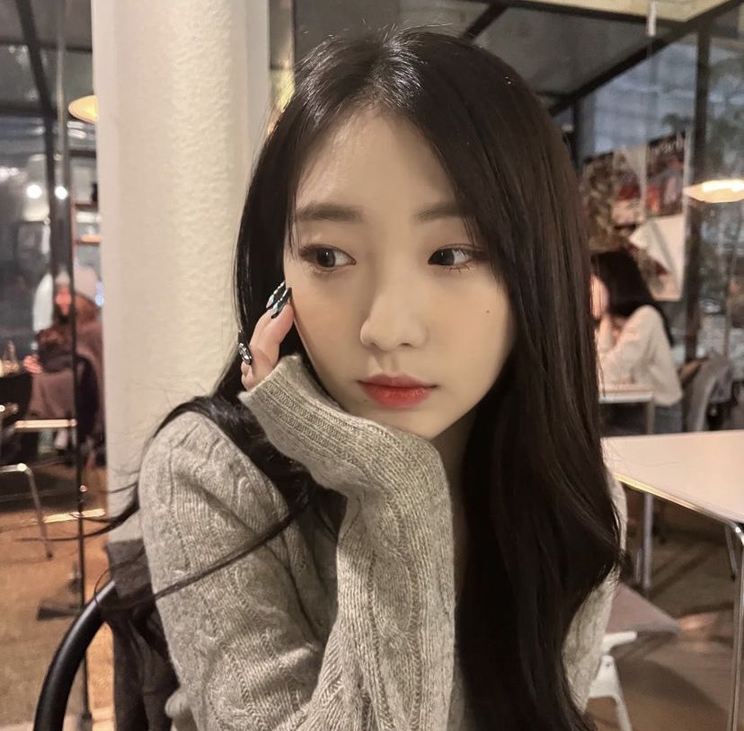 yeo__flwr's tweet photo. dinner date https://t.co/RNBB4LY582