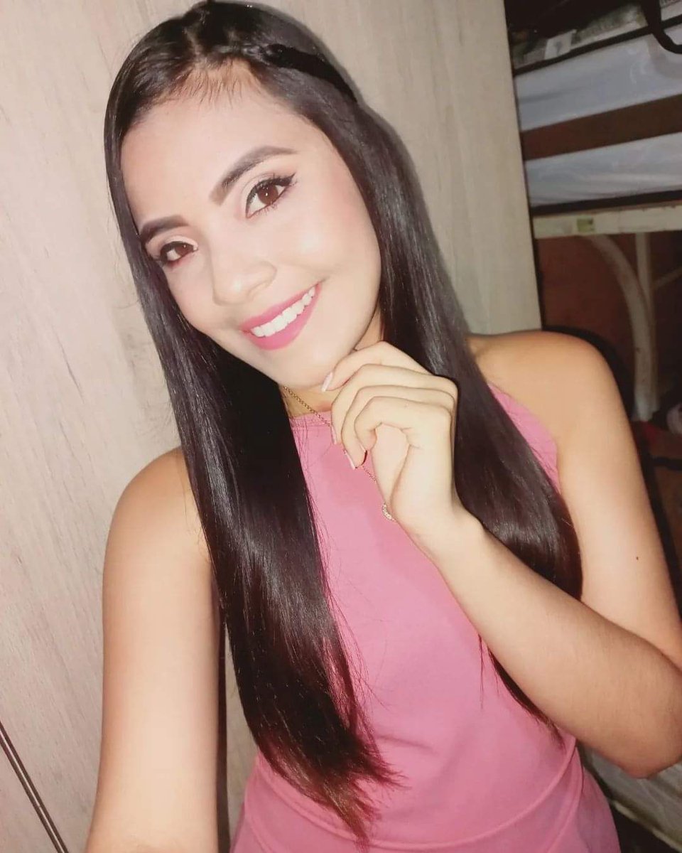 YadiraCachay's tweet photo. ~SIN PRISA PERO CON ALMA, PORQUE LO QUE ES PARA TI SIEMPRE TE ENCUENTRA. 🌺
.
.
-*#yacd💖🎤💖
#besitosdecolores💙💛💜🧡🐻 https://t.co/P7Pc0Gyo9L