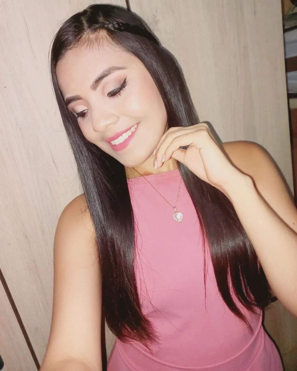 YadiraCachay's tweet photo. ~SIN PRISA PERO CON ALMA, PORQUE LO QUE ES PARA TI SIEMPRE TE ENCUENTRA. 🌺
.
.
-*#yacd💖🎤💖
#besitosdecolores💙💛💜🧡🐻 https://t.co/P7Pc0Gyo9L
