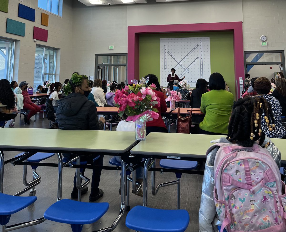 Pastries and Pearls at Martin Luther King Elementary #strongwomen #readingallies