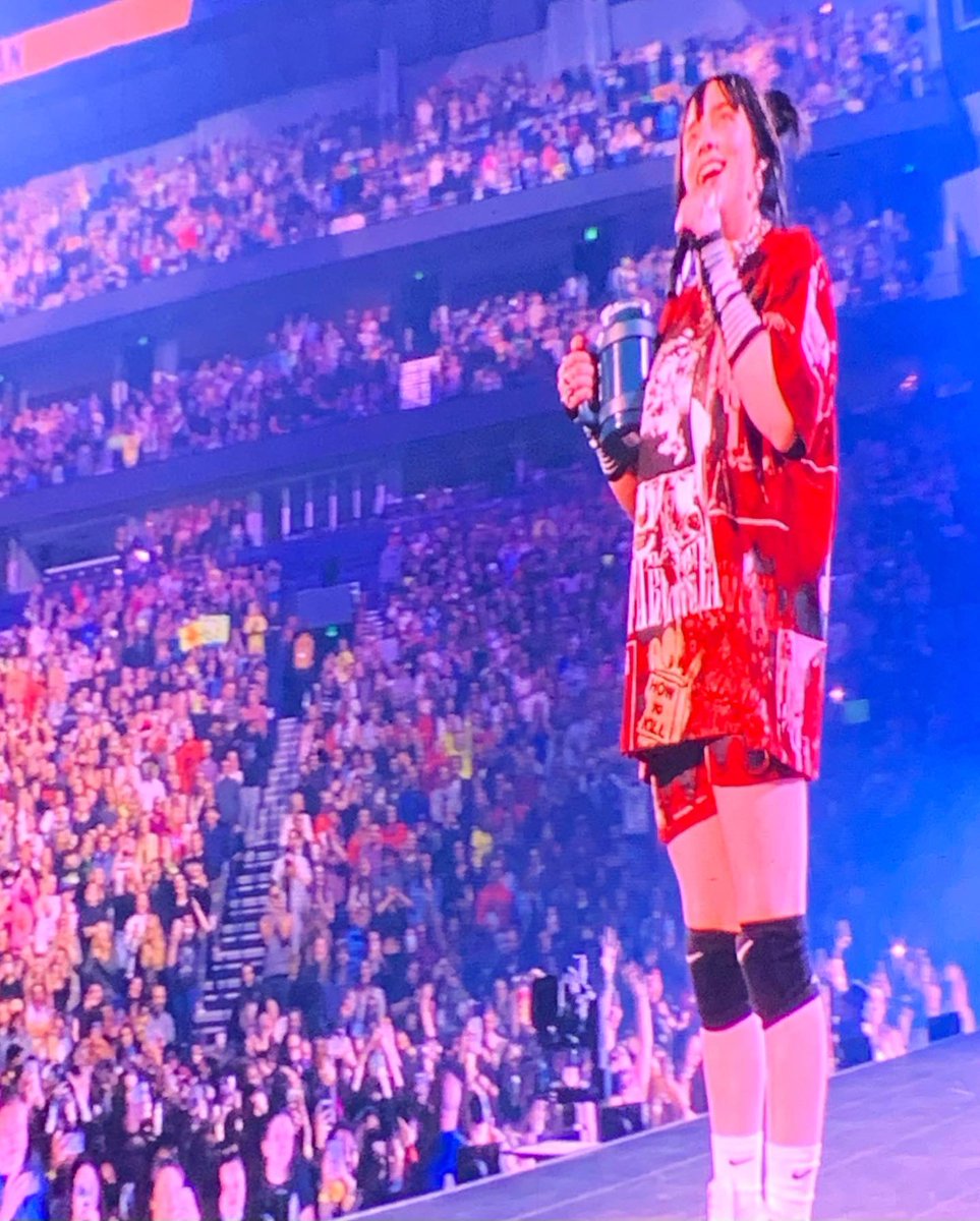 last night was worth the 3 hours of sleep that I am running on right now at work #happierthanevertour <a href="/billieeilish/">billie eilish</a>