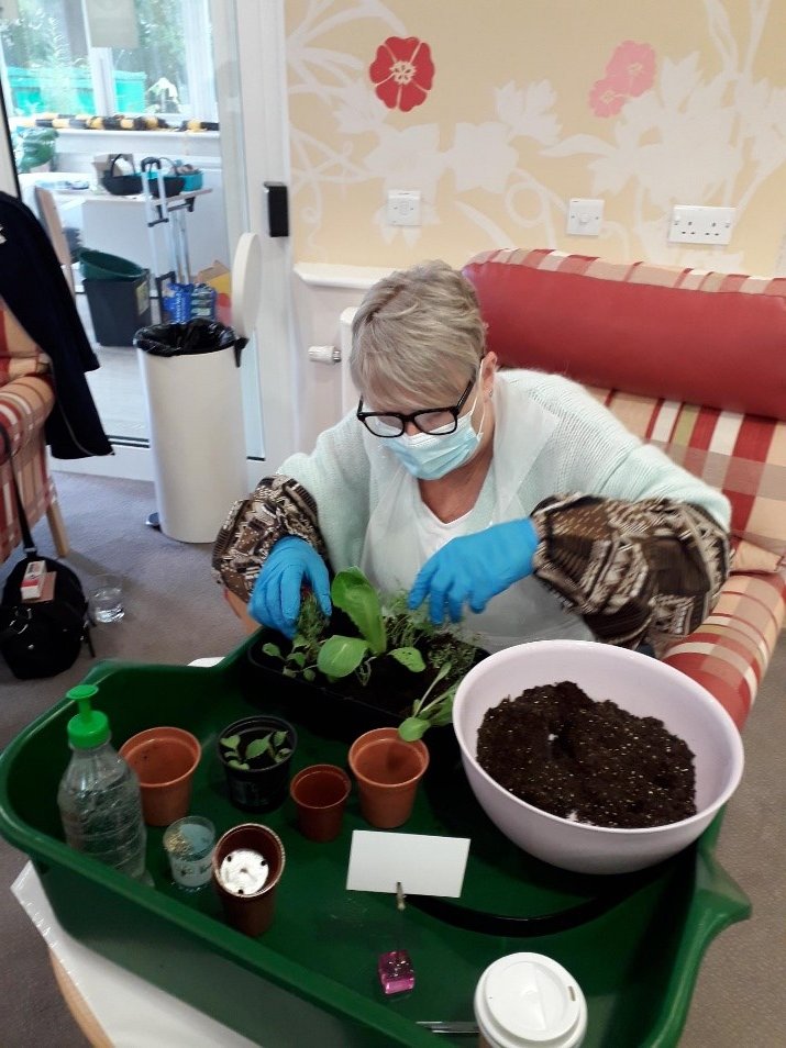TCLottery's tweet photo. “We’re thrilled to be able to welcome our patients and their families back to the Hospice and Beacon Centre, and so pleased that the new Living Well programmes are proving so successful,” said Rachel Copes, Living Well Sister at @PTHospice 
https://t.co/nGXTLLr9Eh

#Hospice #care https://t.co/1DIVi2aOrx