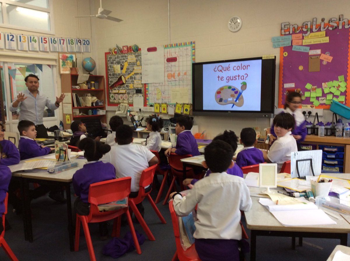 KingsleyLpool's tweet photo. Year 3 have been revisiting their colours this afternoon! ยฟQuรฉ color te gusta? #kingsleyMFL #class3c #class3m https://t.co/Xuek326xFj