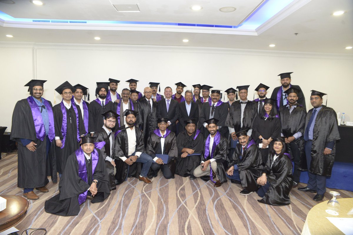 askhimanshurai's tweet photo. Delighted to speak at the valedictory of our #SFME program of @IIM_I at #Dubai. Exhorted the participants to get over the psychological barriers of fear & negativity, and build a life based on their dreams & aspirations. The key to this is passion & perseverance.
#leadership https://t.co/l8BwzUc07o