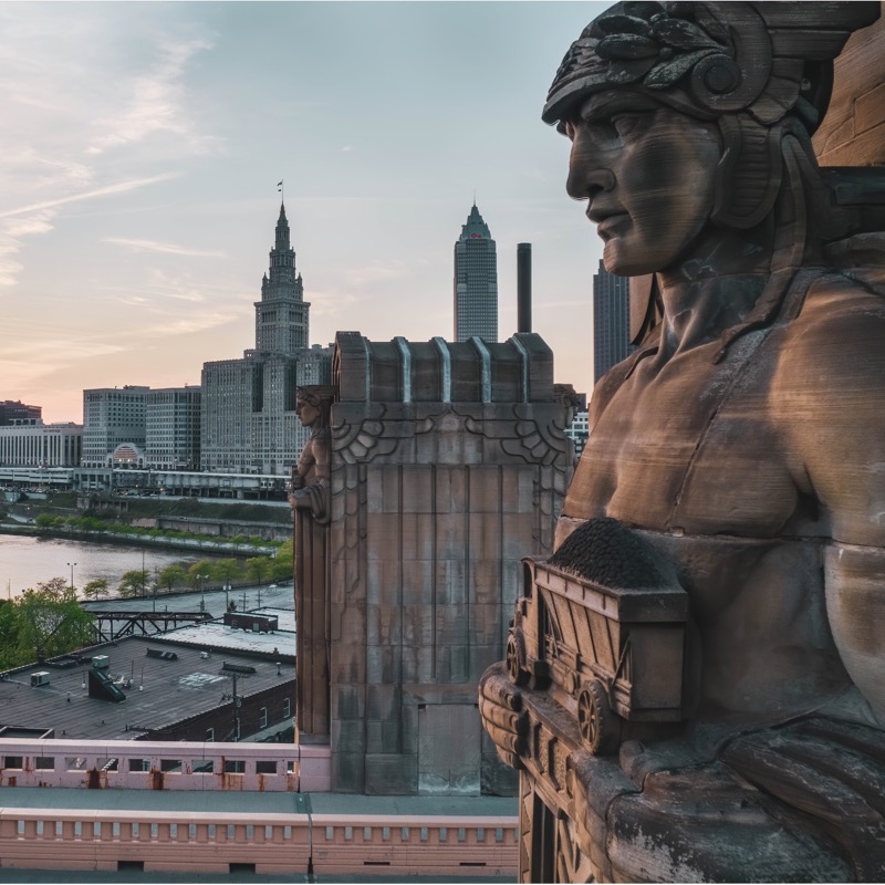 TheCLE's tweet photo. Introducing: The Cleveland Talent Alliance.

We’re teaming up with 10 other organizations to ensure the CLE region becomes one of the fastest-growing &amp; most diverse, inclusive &amp; welcoming metro areas in the Midwest by 2030.

📸: Wil Lindsey | #ThisisCLE