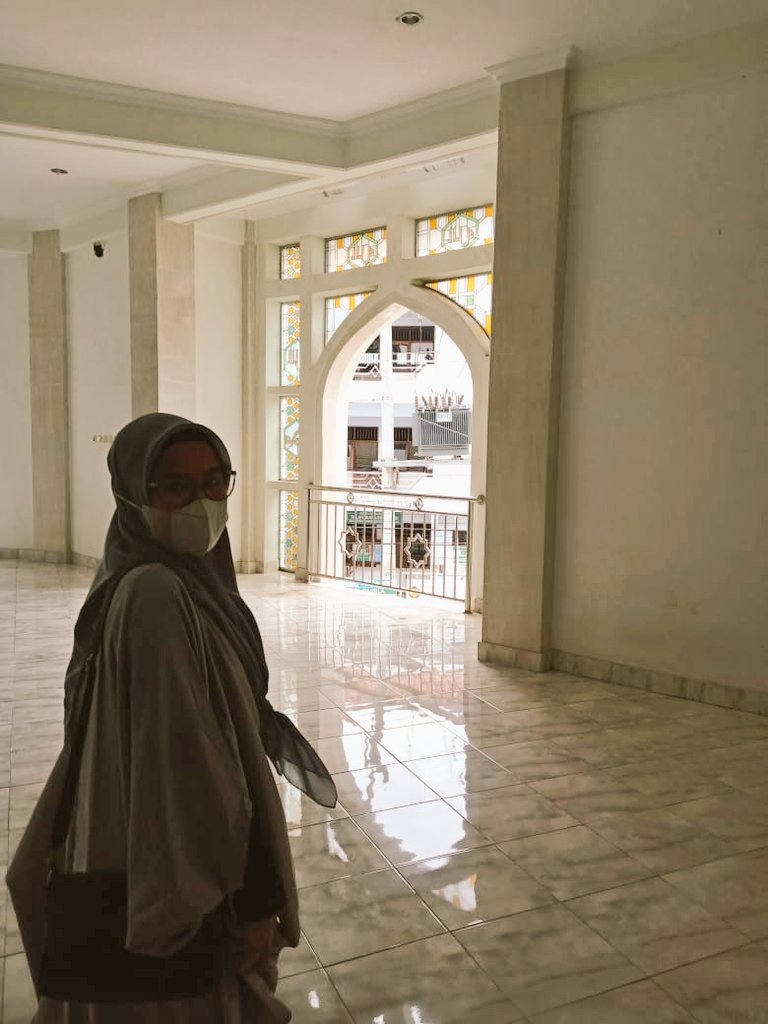 LinaRifatin's tweet photo. Tinggal tunggu aja, bentar lg jg barengan kok... Hihi https://t.co/i4Am4RWRSG