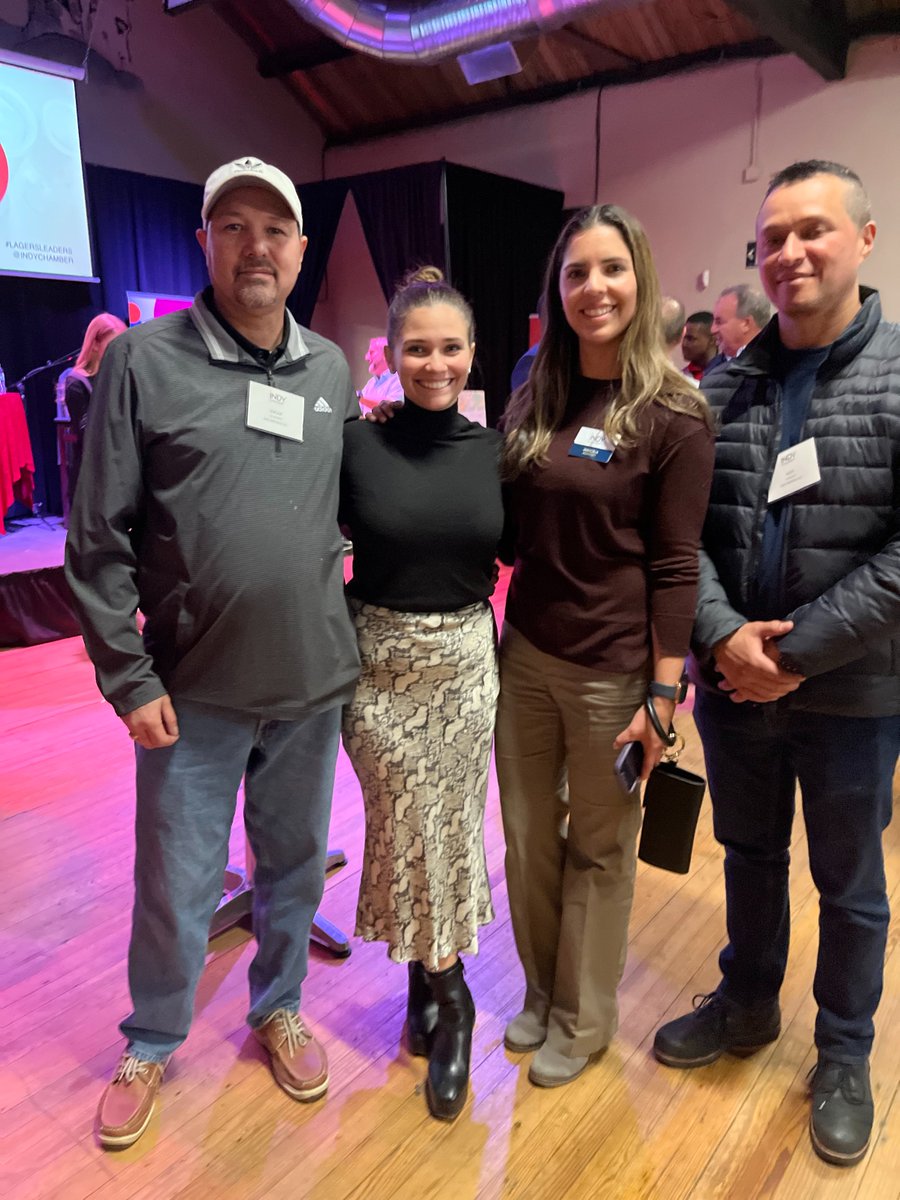 DollySerrant's tweet photo. Great #networking event yesterday at the #LagersLeaders in @IndyFringe and great insights and recommendations from @CoachMarkLowry, head coach of @IndyEleven! https://t.co/E7LJVYG424