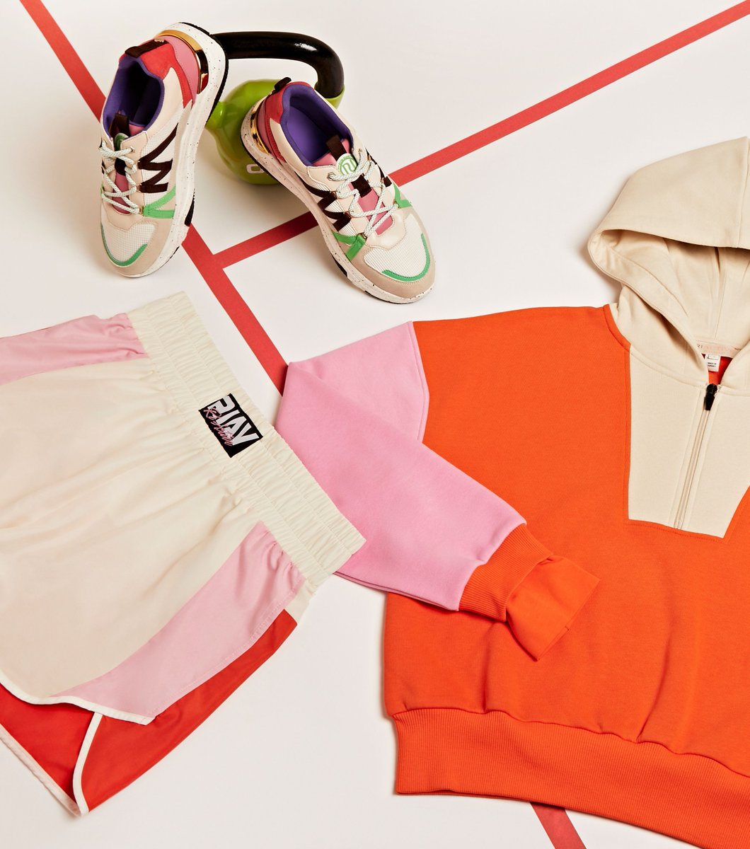 riverisland's tweet photo. Move your body in the morning, before your brain figures out what youβre doing π
.
Shop RI Active now > https://t.co/flJiXgwE7T
.
#ImWearingRI #RIActive https://t.co/JapvR2pbu4