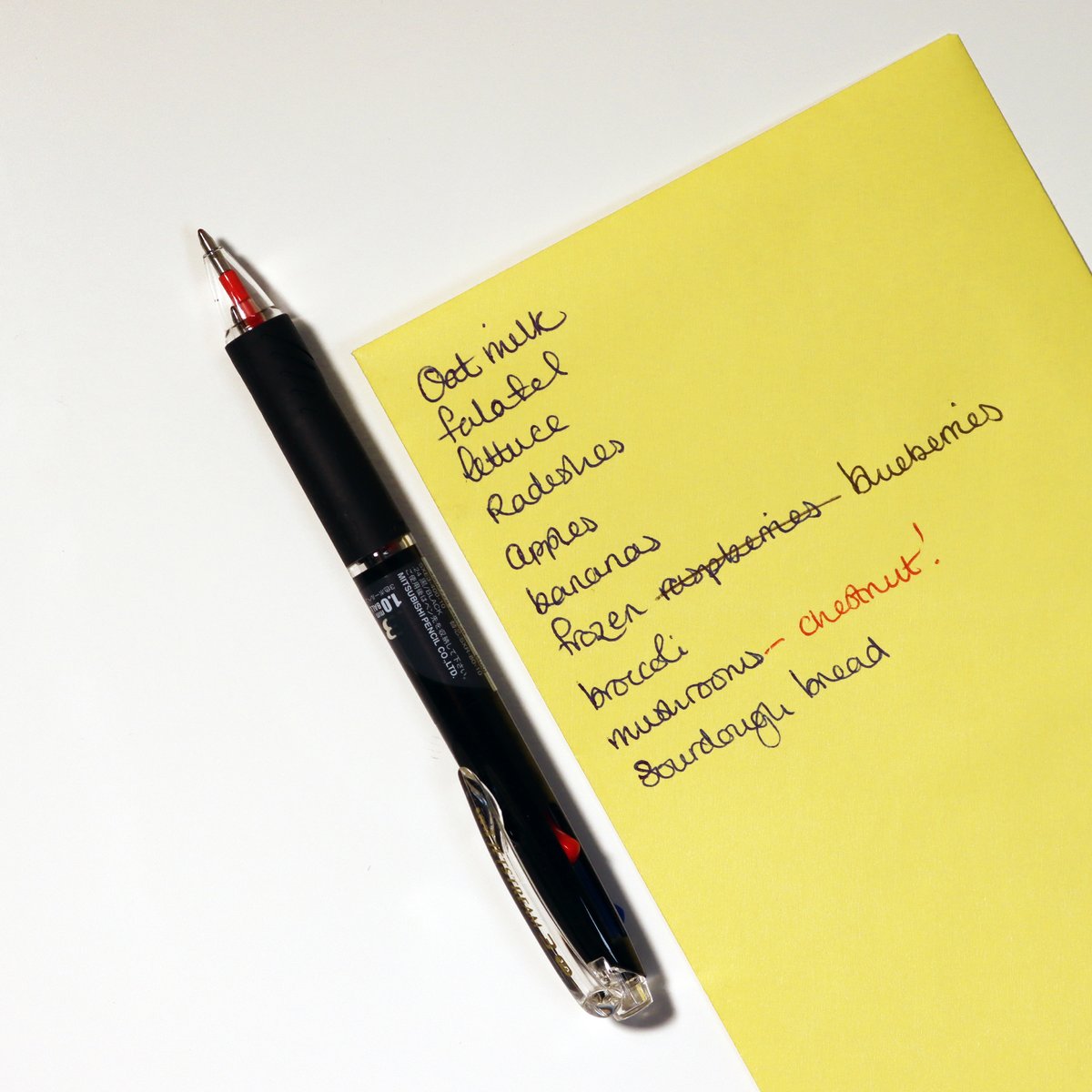 uniball_uk's tweet photo. Why not colour coordinate your shopping list with the Jetstream 3. The red really stands out for anything important! π©
#Jetstream #PenArt #LifeInTheFastLane #JetstreamArt #PenArt #BallPointPen #notetaking #study #studying #researchpen #studypen #uniball #unipen https://t.co/TMpmImGwx5