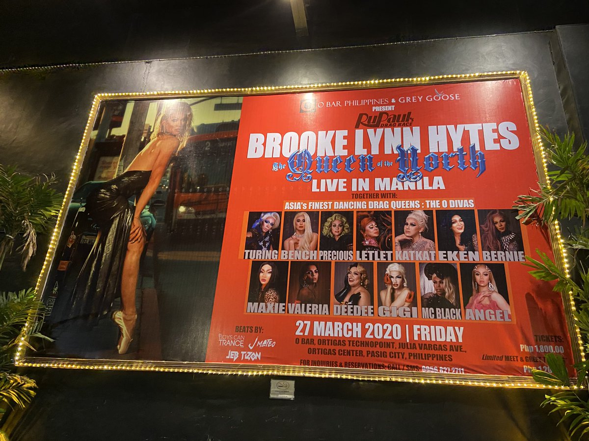 ageofcoulee's tweet photo. i still have the tickets for your show in manila! happy bday @Bhytes1 💖 https://t.co/fhlIEJNOCO
