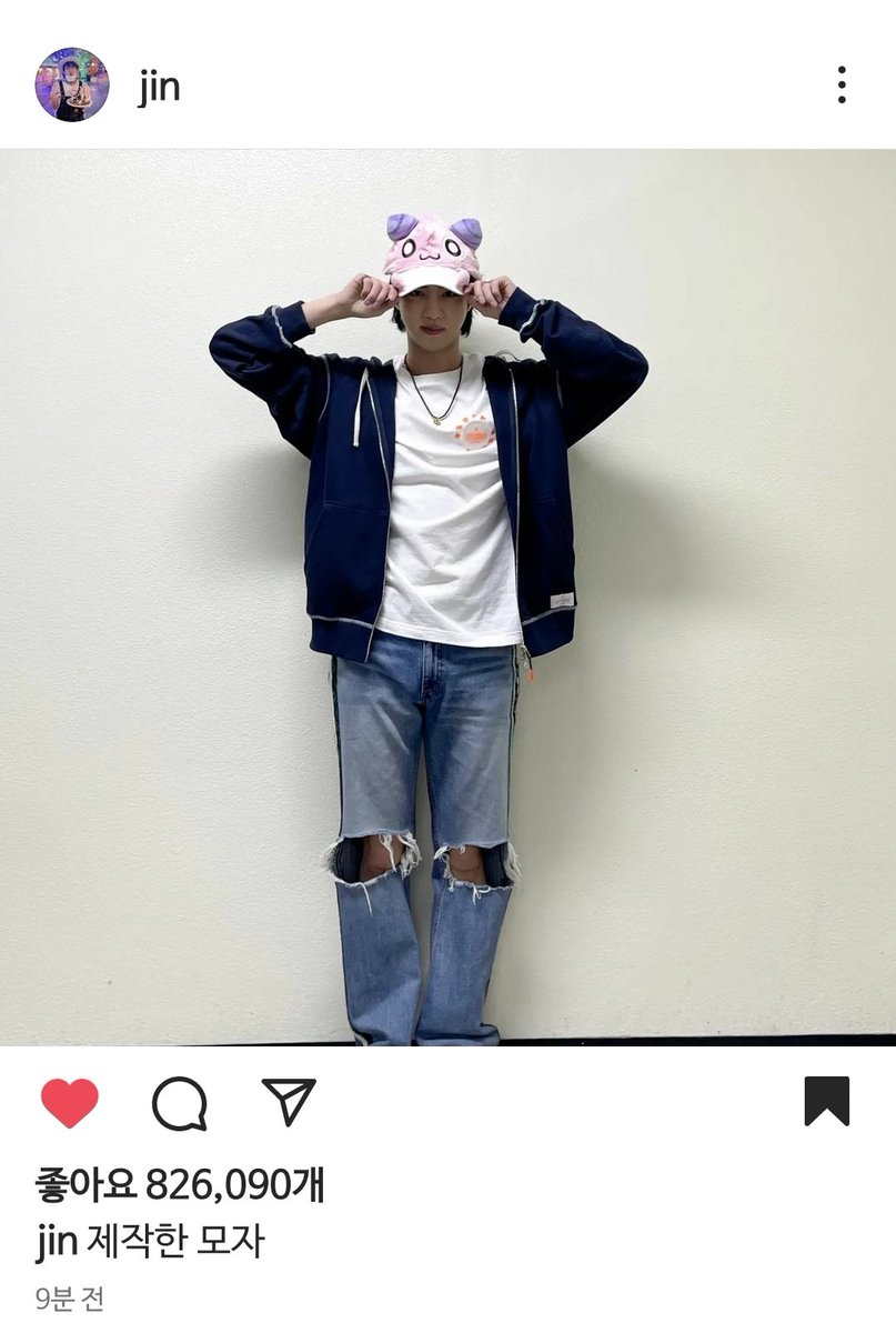 _jinsilvervoice's tweet photo. 🐹 신나는 콘서트

🐹 제작한 모자 https://t.co/DBBn5NU7bO