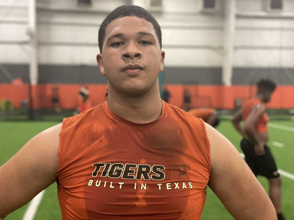 Texarkana Texas High 2023 OL John Jack checks in at 6-4, 290 and is nasty in the trenches. Long arms and a powerful base, and he earned 1st team all-district last fall. Alcorn St has already offered with Memphis, Houston and others coming on strong

<a href="/jjack5971/">John Jack</a> | @TexasTexarkana