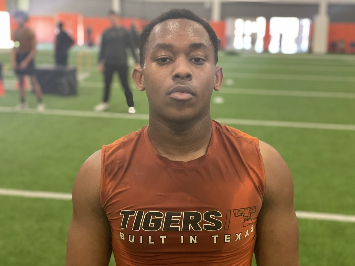 Texarkana Texas High 2023 RB Trent Kelley is a stout and shifty 5-6, 175 and is the Tigers leading returning rusher. Earned all district in 2021 and is ready for more in 2022

<a href="/trentkelley9/">trent kelley</a> | @TexasTexarkana